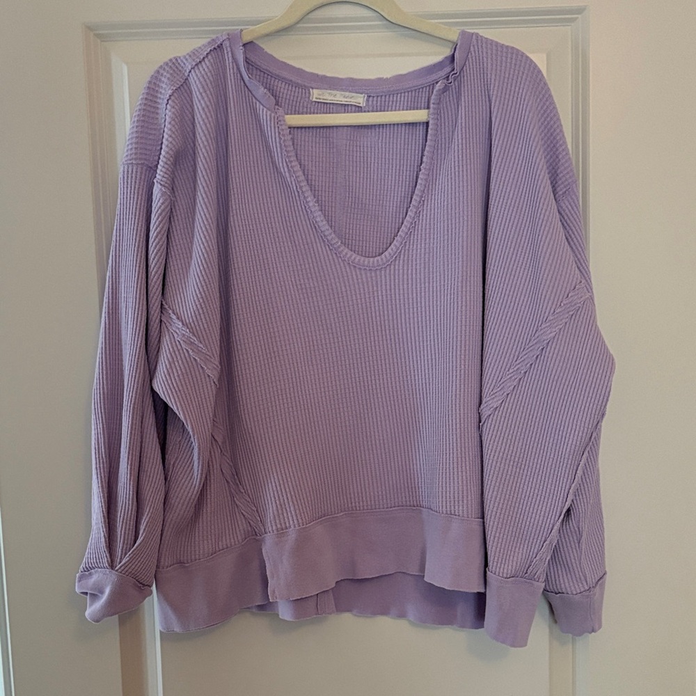 Lavender Ribbed V-Neck Sweater